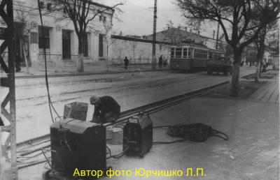 Прикрепленное изображение: Трамвай. Ремонт. Севастопольская. Старый молокозавод..jpg